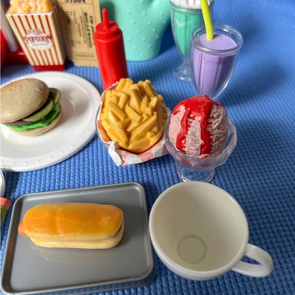 Our Generation doll food Retro Diner Hamburger Hotdog Fries Shake Sandwich lot - Picture 4 of 4